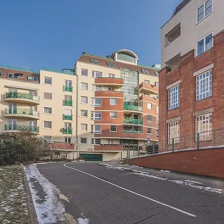 Flat In A Calm Neighbourhood 2 Διαμέρισμα *