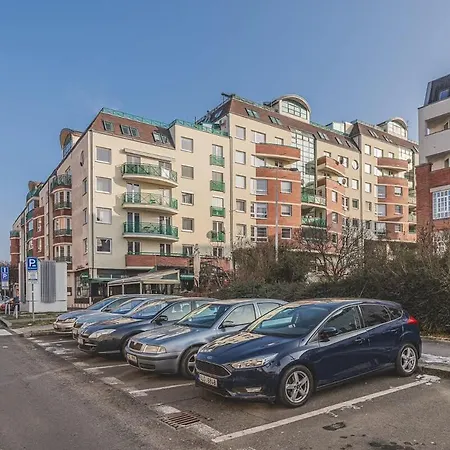 Flat In A Calm Neighbourhood 2